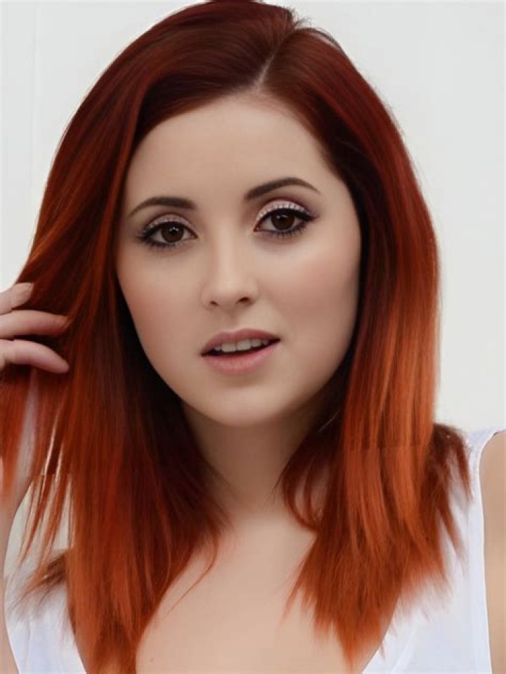 Alba Galocha - Bio, Age, Wiki, Facts and Family