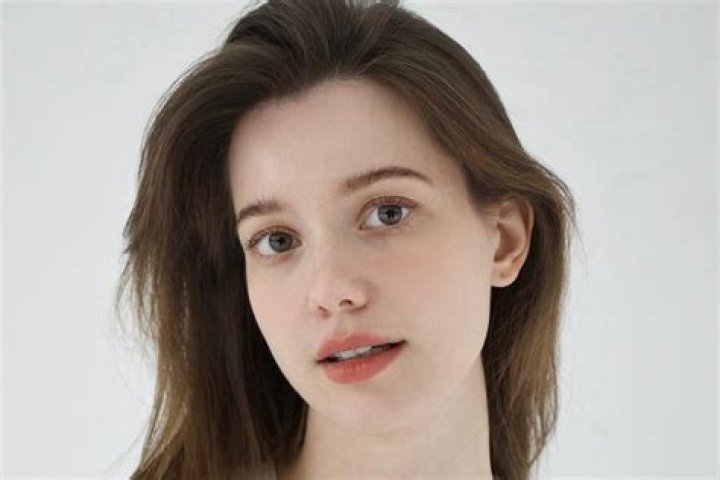 Anastasia Cebulska (model) Wiki,Age,Birthday,Biography,Height,Net Worth ..