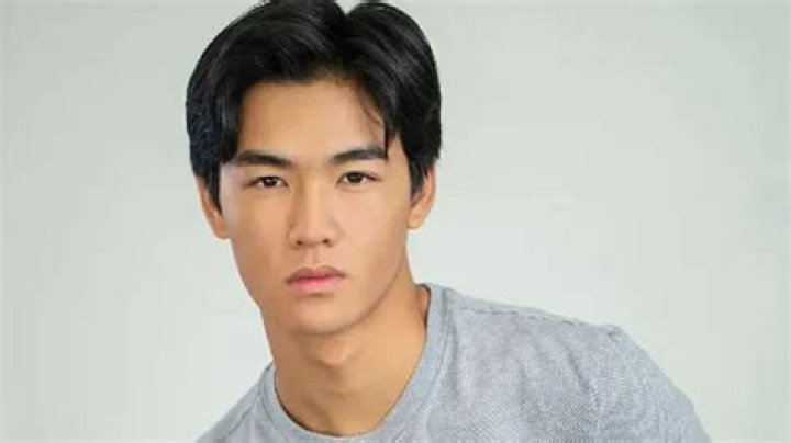 Andrew Moss (soapoperaactor) Wiki,Age,Birthday,Biography,Height,Net Worth ..