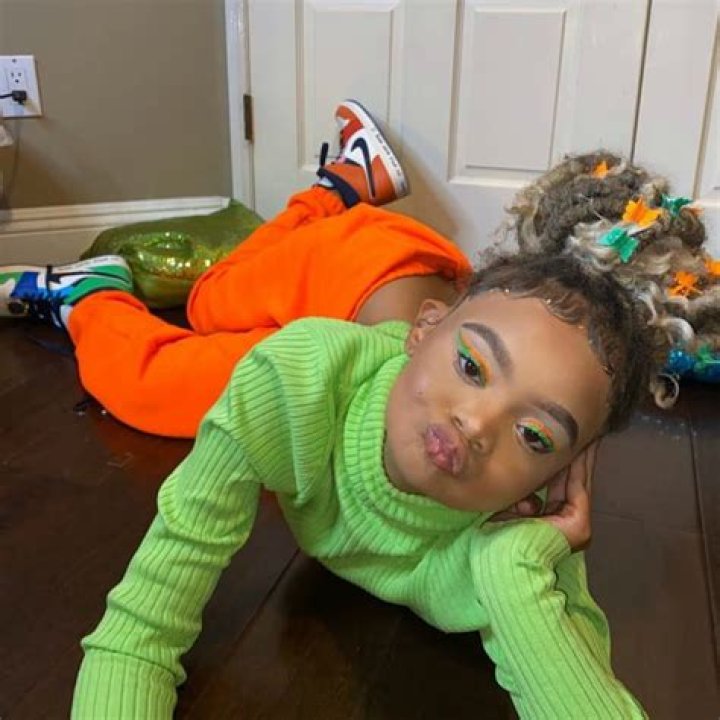 DynastyLoveYou - Bio, Age, Wiki, Facts and Family