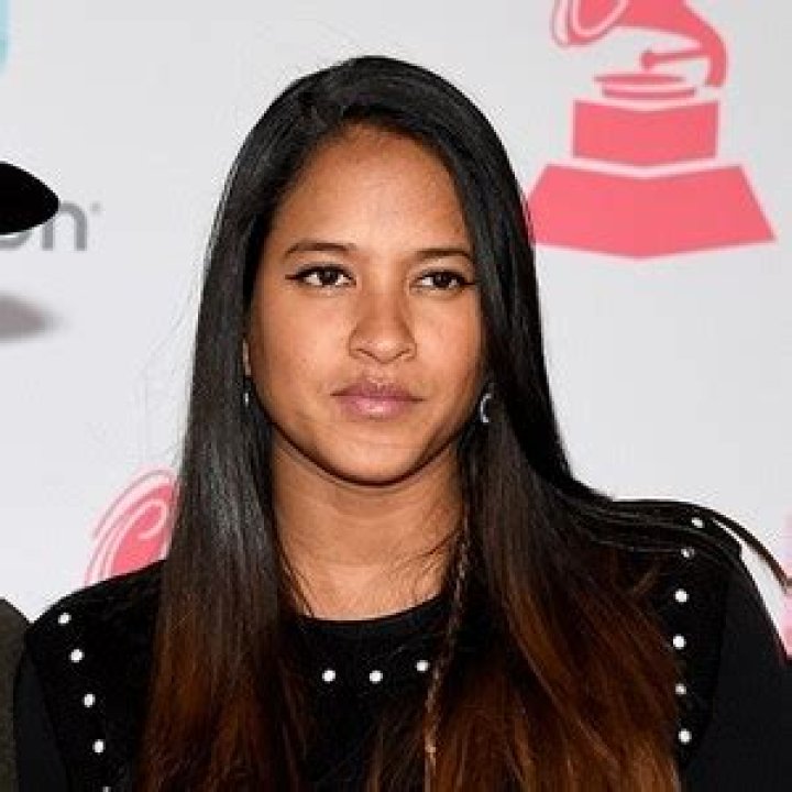 Helen Lasichanh - Bio, Age, Wiki, Facts and Family