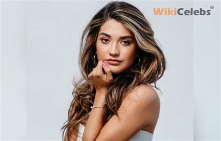 Janet Von - Bio, Age, Wiki, Facts and Family