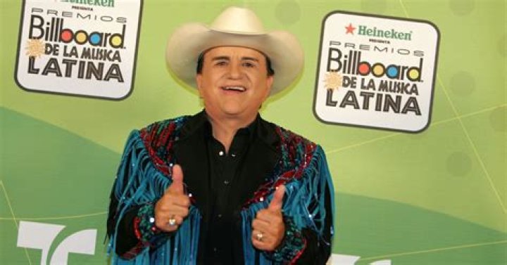 Johnny Canales (tvshowhost) - Wikipedia, Age, Net Worth, Biography , Spotify, TikTok, Facebook, Facts and Family