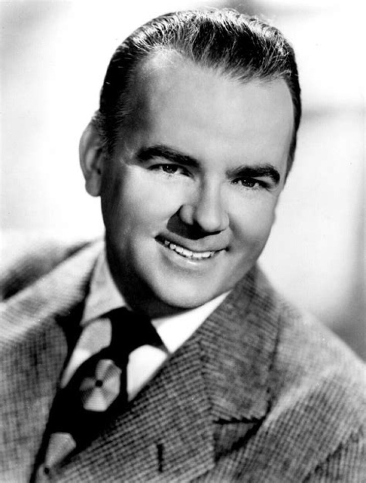 Johnny Olson - Bio, Age, Wiki, Facts and Family