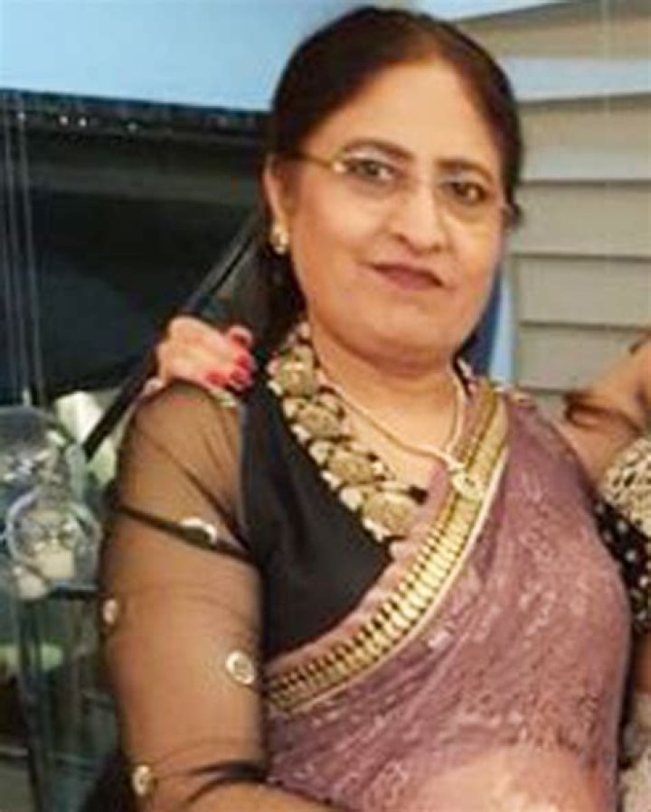 Khushali Kumar - Bio, Age, Wiki, Facts and Family