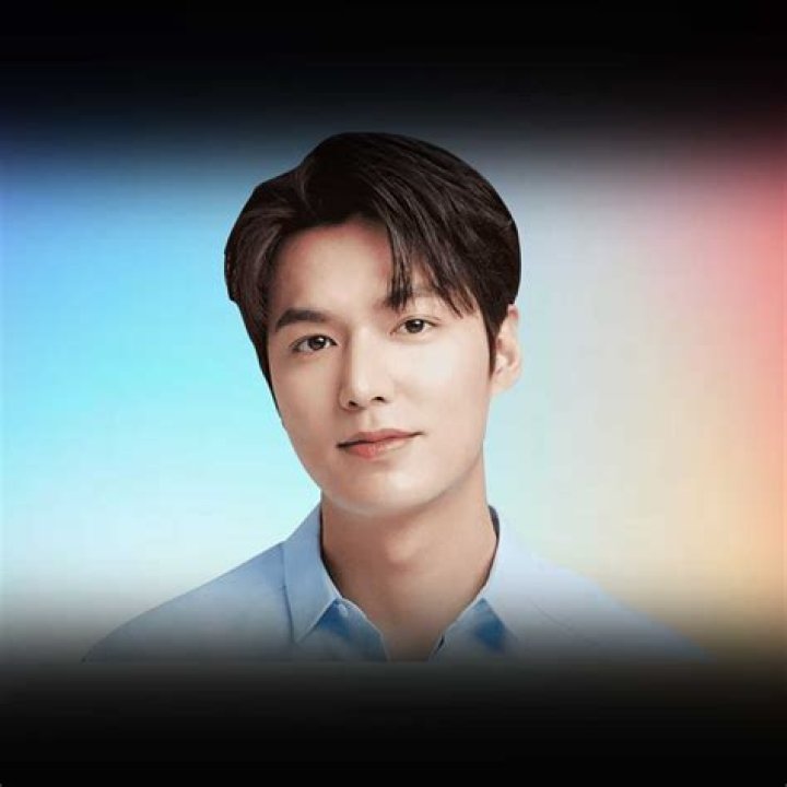 Lee Min-ho - Bio, Age, siblings, height, Wiki, Facts and Family