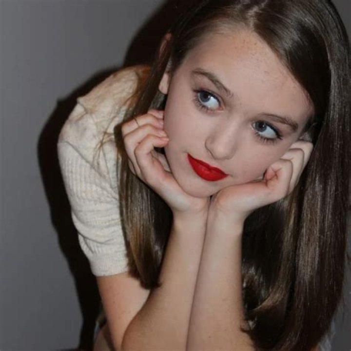 Lily Robertson - Bio, Age, Wiki, Facts and Family