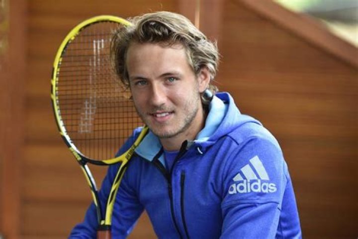 Lucas Pouille - Bio, Age, weight, height, Wiki, Facts and Family