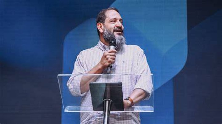 Luciano Subirá: Religious Leader Detailed Bio, Age, Birthday, & Height Insights and more