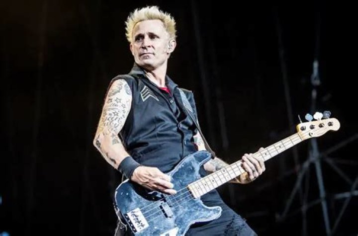 Mike Dirnt - Bio, Age, net worth, height, weight, Wiki, Facts and Family