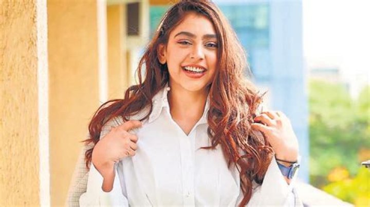 Niti Taylor - Bio, Age, Wiki, Facts and Family