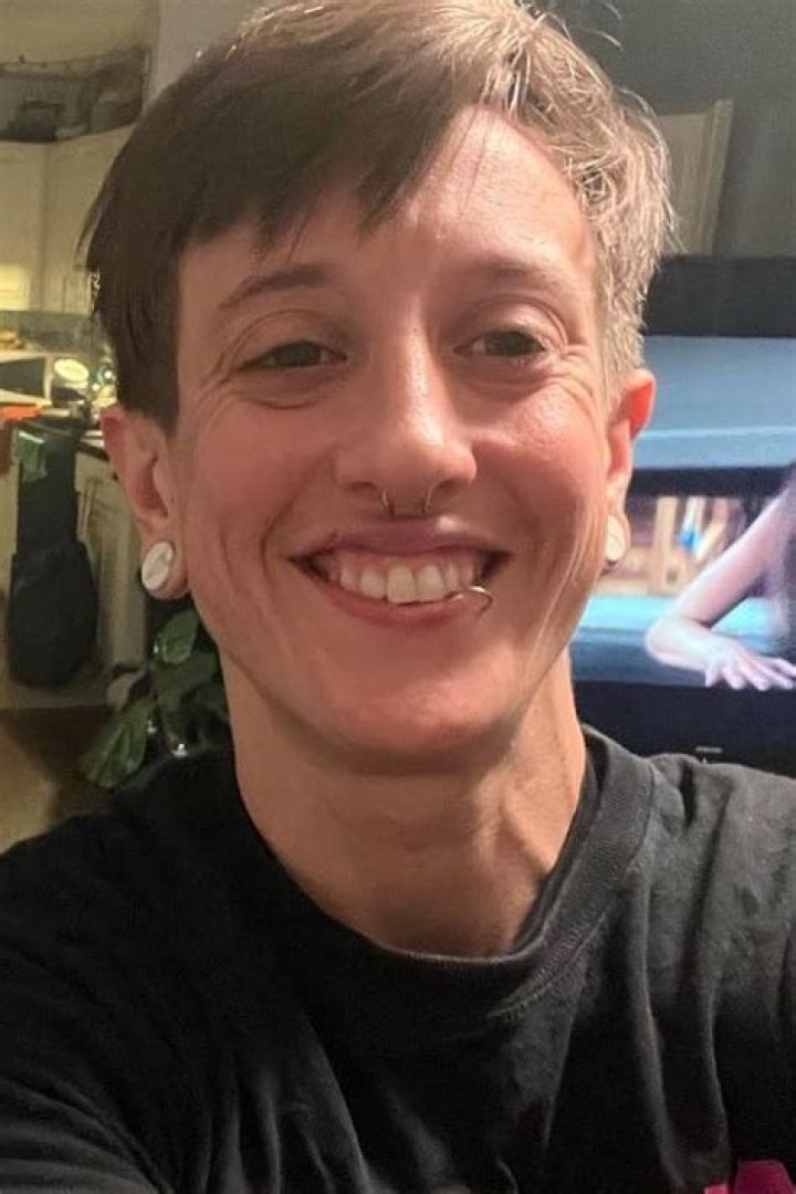 Nora Hewitt - Bio, Age, Wiki, Facts and Family