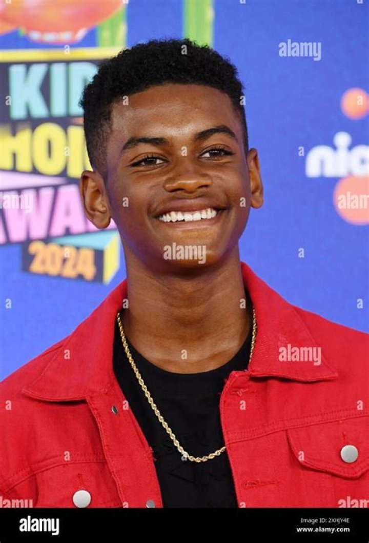 Peyton R. Perrine III (actor) - Biography, Age, Net Worth, Wikipedia, Spotify, TikTok, Facebook, Facts and Family