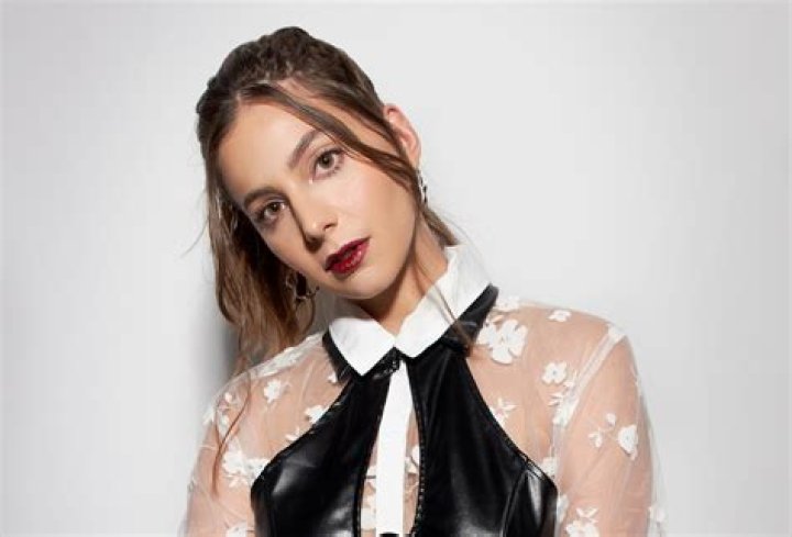 Renata Manterola - Bio, Age, Wiki, Facts and Family