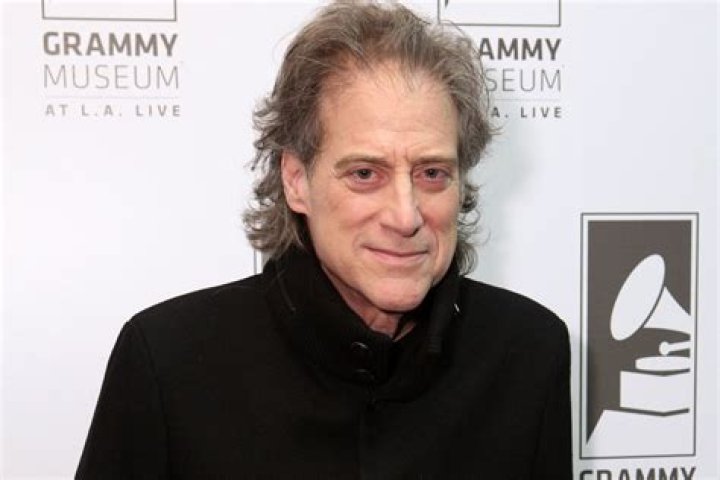 Richard Lewis - Bio, Age, net worth, height, Wiki, Facts and Family