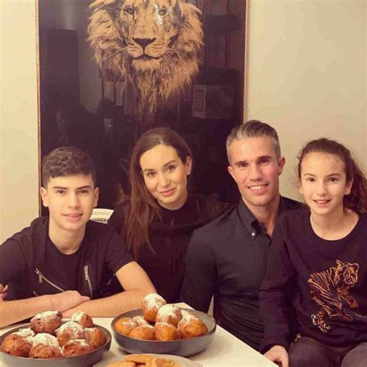 Robin van Persie - Bio, Age, net worth, height, Wiki, Facts and Family