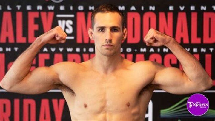 Rory Macdonald - Bio, Age, net worth, height, weight, Wiki, Facts and Family