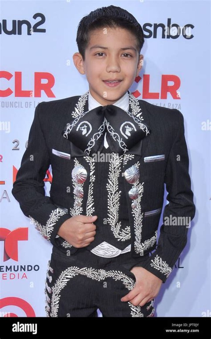 Sebastien De La Cruz - Bio, Age, Wiki, Facts and Family