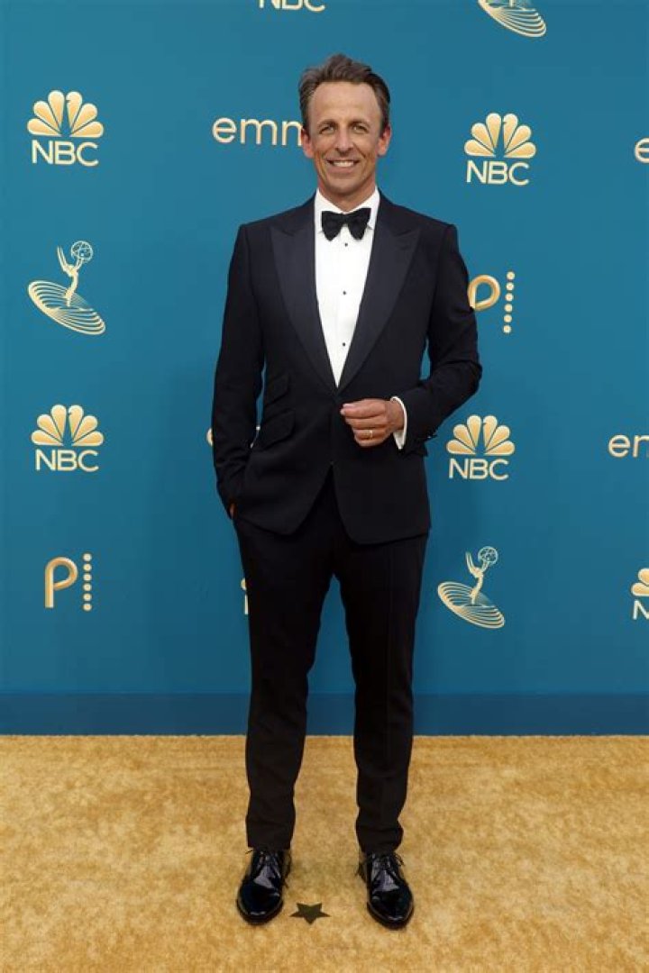Seth Meyers - Bio, Age, net worth, siblings, height, Wiki, Facts and Family