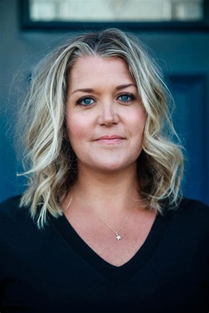 Shauna Niequist - Bio, Age, Wiki, Facts and Family