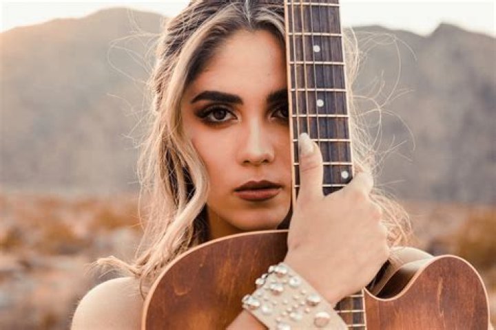 Sophia Bollman - Bio, Age, Wiki, Facts and Family