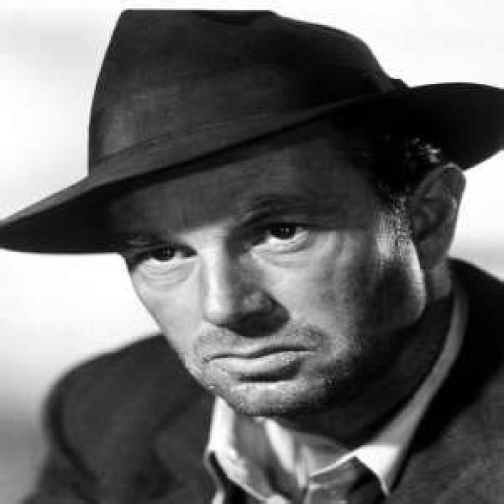 Sterling Hayden - Bio, Age, height, Wiki, Facts and Family